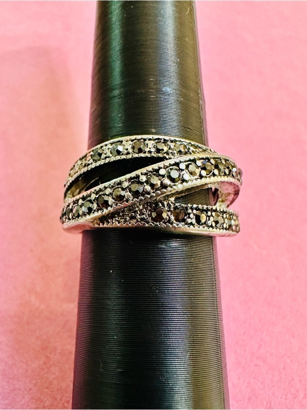 Silver Black Stone Wrap Ring - Picture 2 of 3